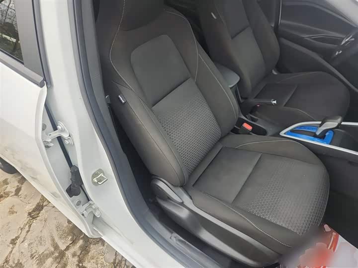 Фото 25 - Chevrolet Onix (Cavalier)