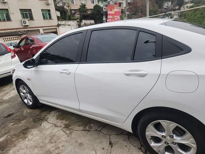 Фото 5 - Chevrolet Onix (Cavalier)