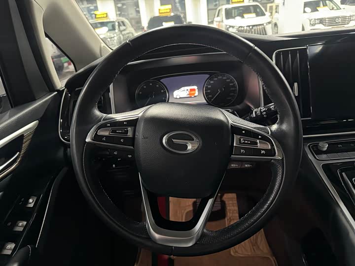 Фото 10 - GAC Trumpchi M8