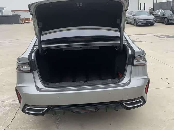 Фото 18 - Chery Arrizo 8