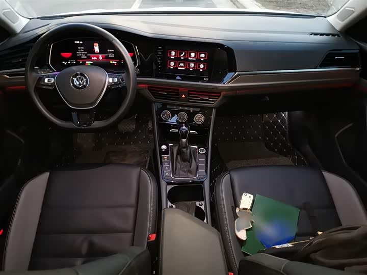 Фото 13 - Volkswagen Sagitar L