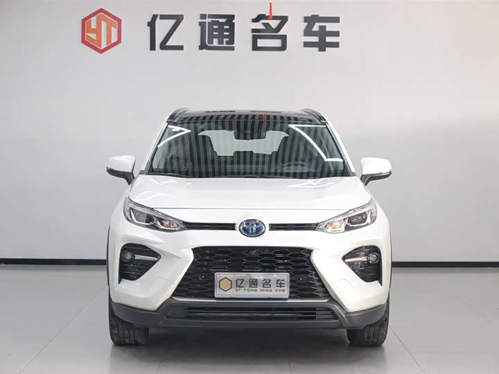 Фото 2 - Toyota Wildlander