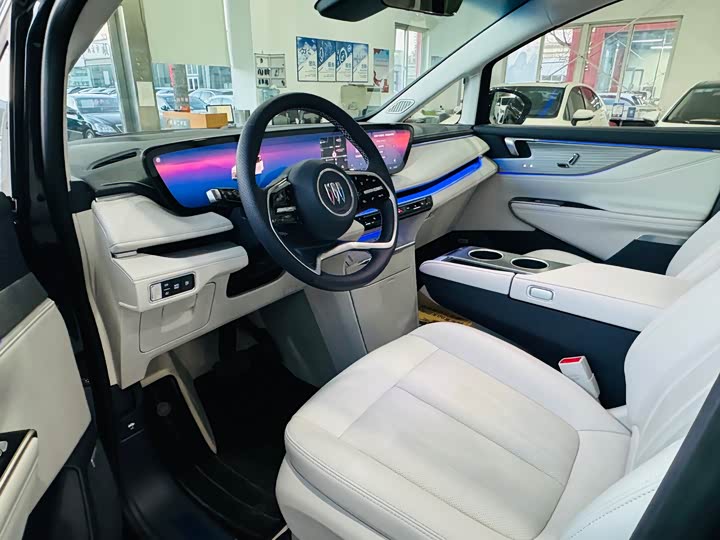 Фото 15 - Buick GL8 Hybrid