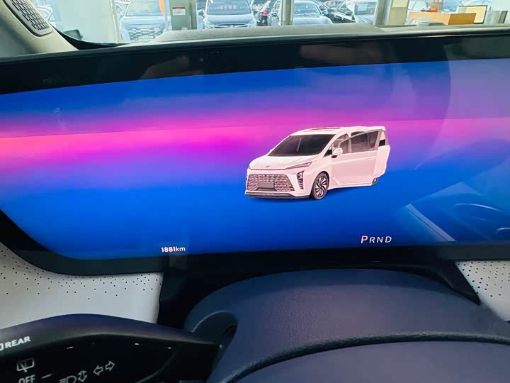 Фото 17 - Buick GL8 Hybrid