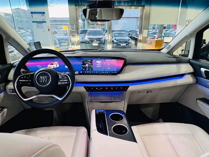 Фото 24 - Buick GL8 Hybrid