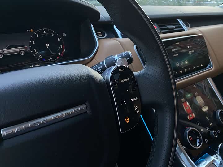 Фото 18 - Land Rover Range Rover Sport