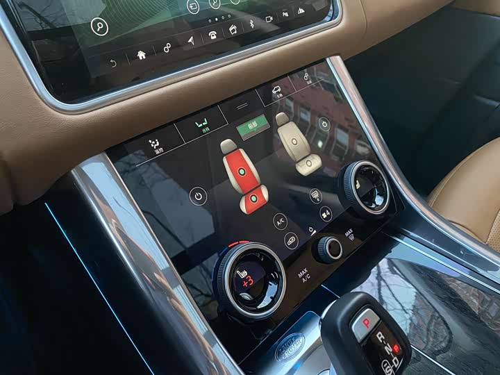 Фото 20 - Land Rover Range Rover Sport