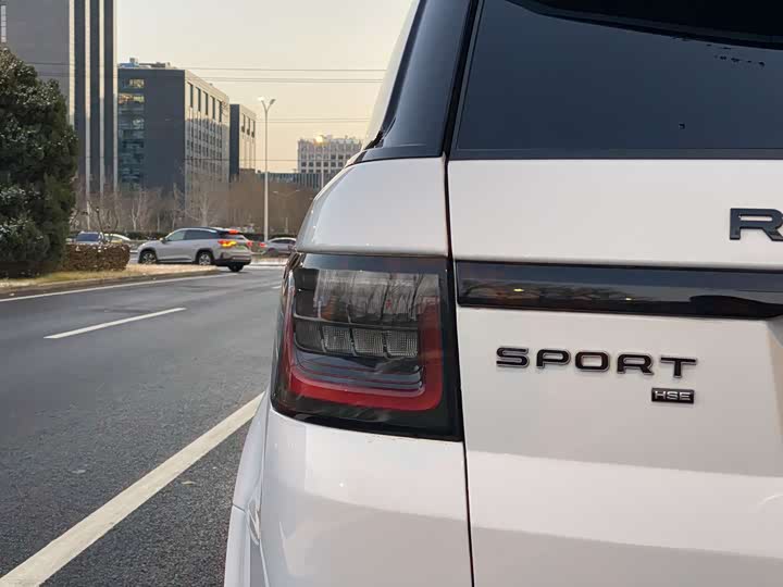 Фото 5 - Land Rover Range Rover Sport