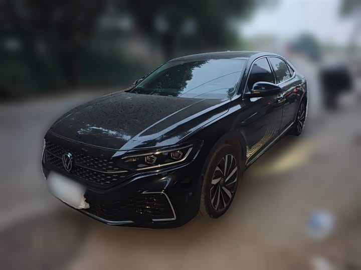 Фото 1 - Volkswagen Passat