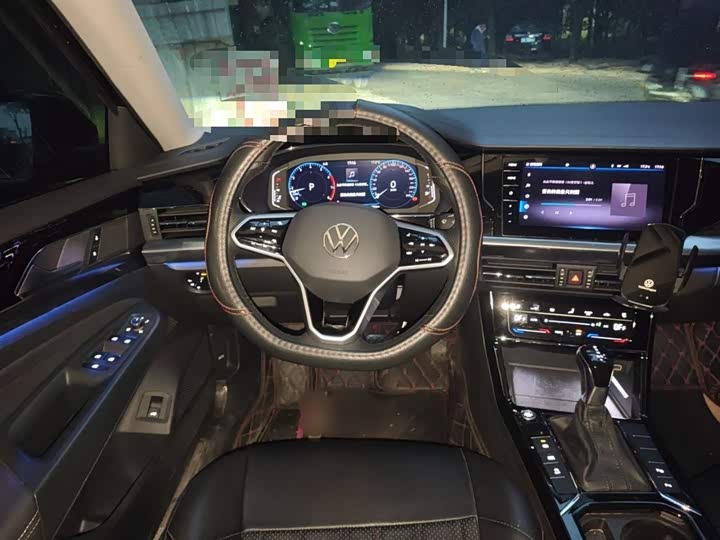 Фото 3 - Volkswagen Passat