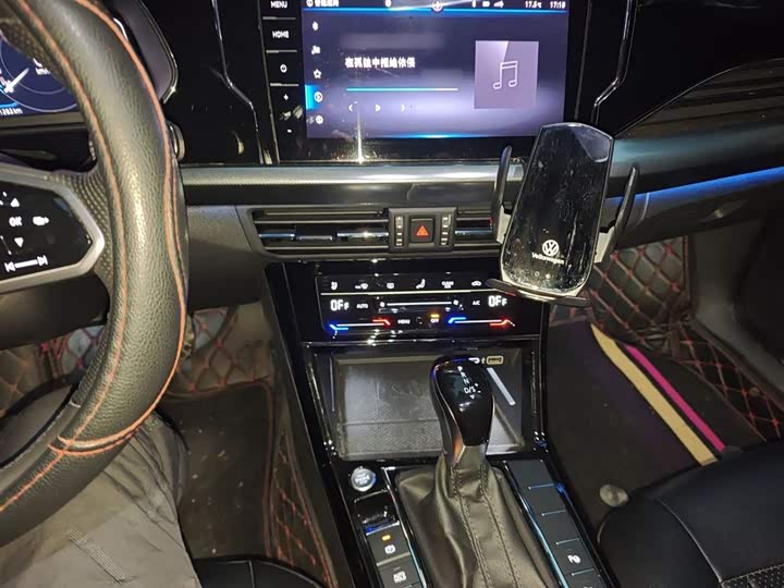 Фото 6 - Volkswagen Passat