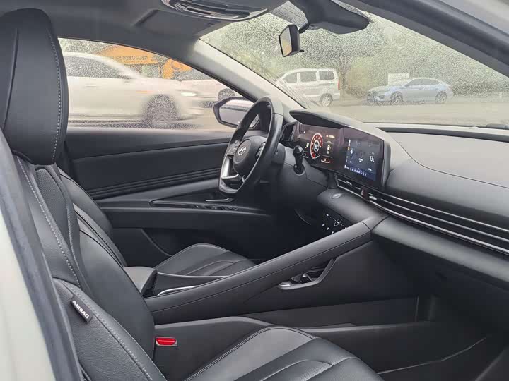 Фото 18 - Hyundai Elantra N line