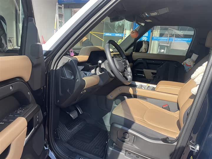 Фото 2 - Land Rover Defender