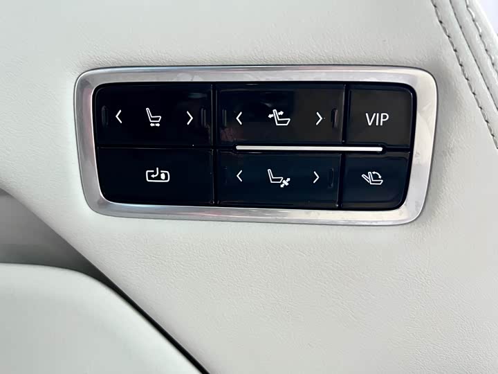 Фото 23 - Buick GL8 Century