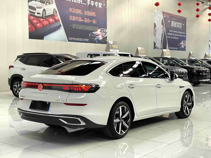 Фото 16 - Volkswagen Lamando L