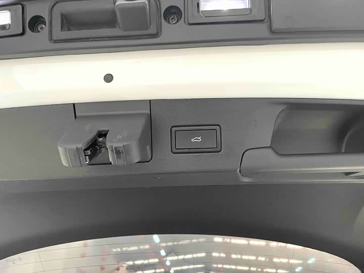 Фото 18 - Volkswagen Lamando L