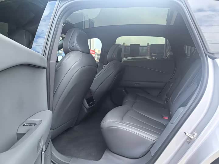 Фото 5 - XPeng F57