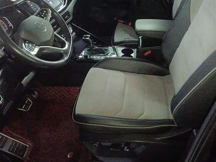 Фото 15 - Volkswagen Tayron X