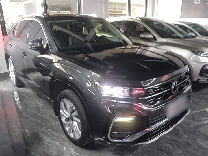 Фото 4 - Volkswagen Tayron X