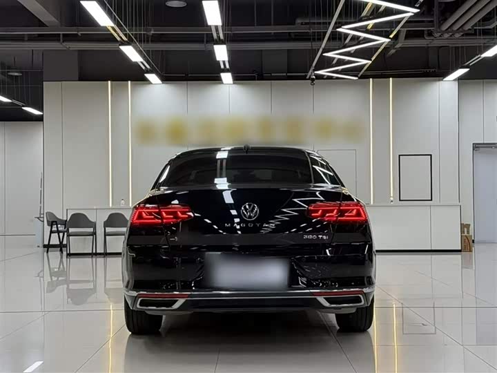 Фото 6 - Volkswagen Magotan