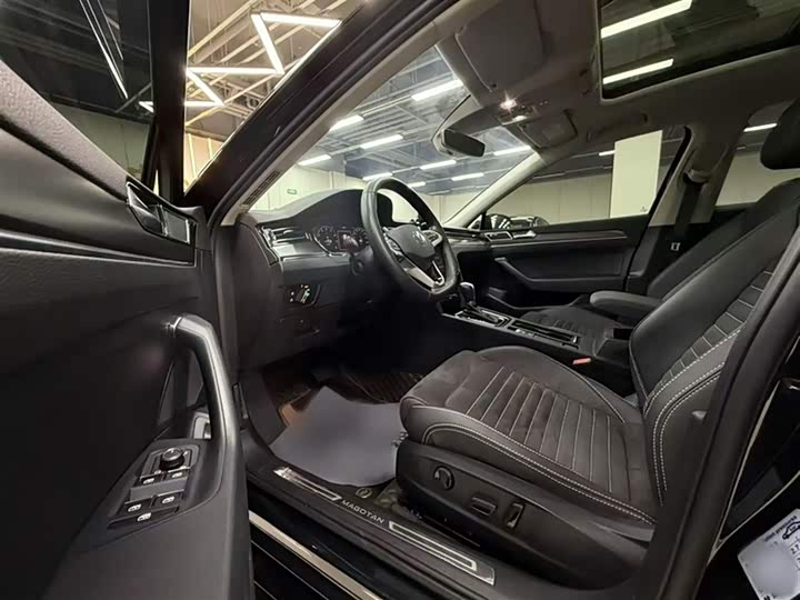 Фото 9 - Volkswagen Magotan