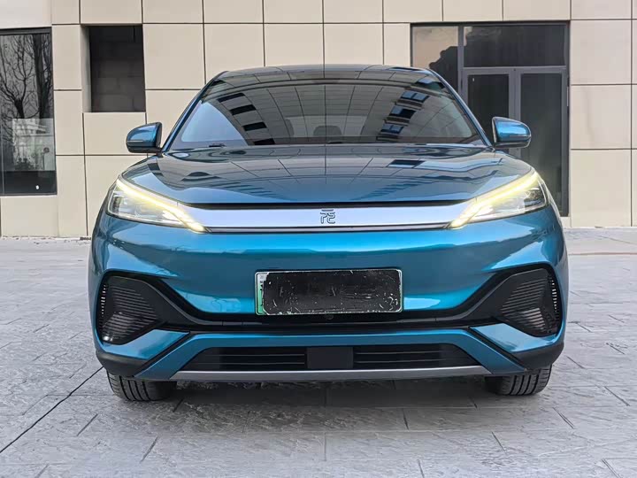 Фото 2 - BYD Yuan Plus