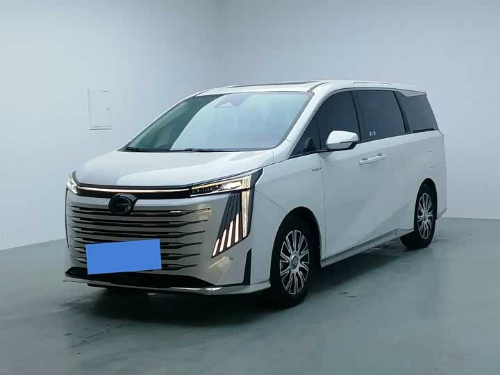 Фото 1 - GAC Trumpchi E9