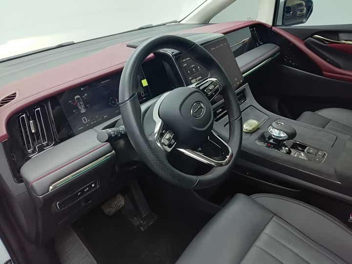 Фото 13 - GAC Trumpchi E9