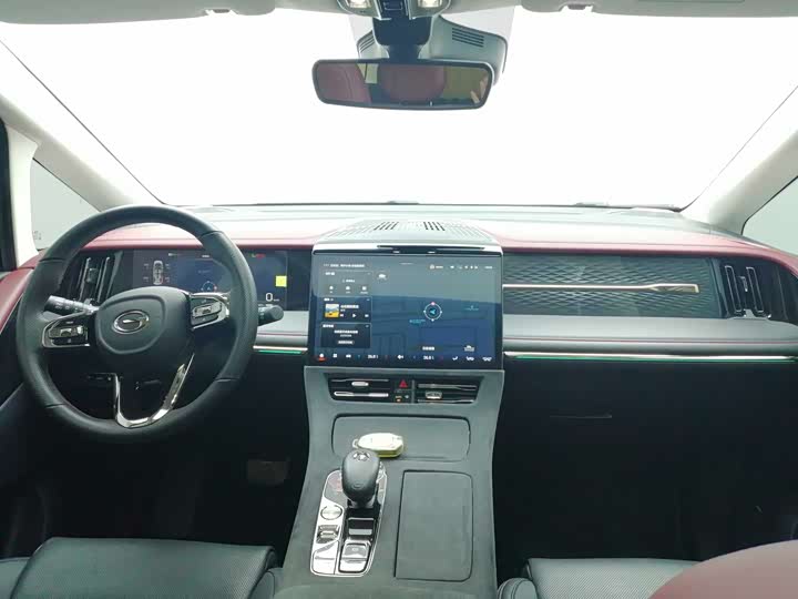 Фото 22 - GAC Trumpchi E9