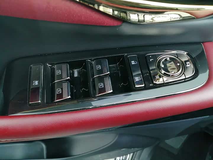 Фото 5 - GAC Trumpchi E9