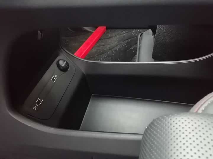 Фото 7 - GAC Trumpchi E9