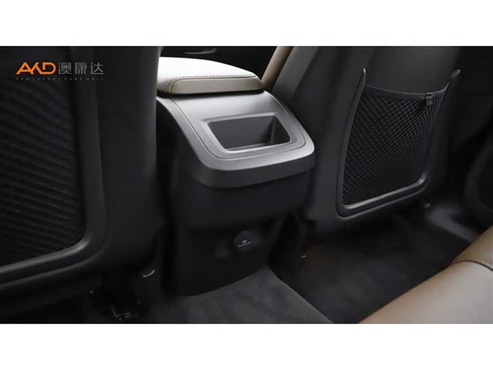 Фото 9 - Volvo XC60