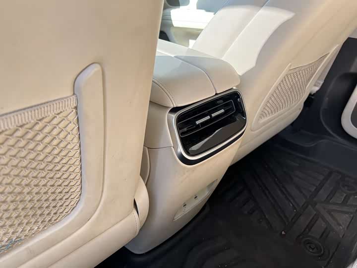 Фото 6 - Aito M5