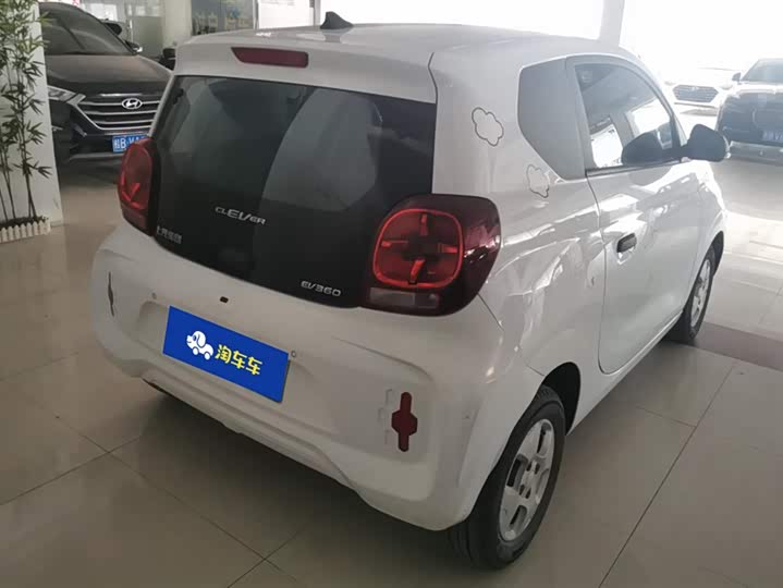 Фото 3 - Roewe Clever