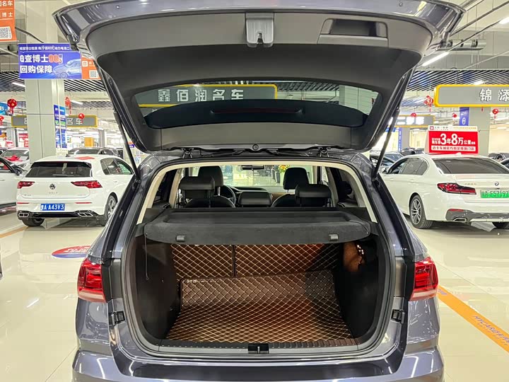 Фото 11 - Volkswagen Tharu