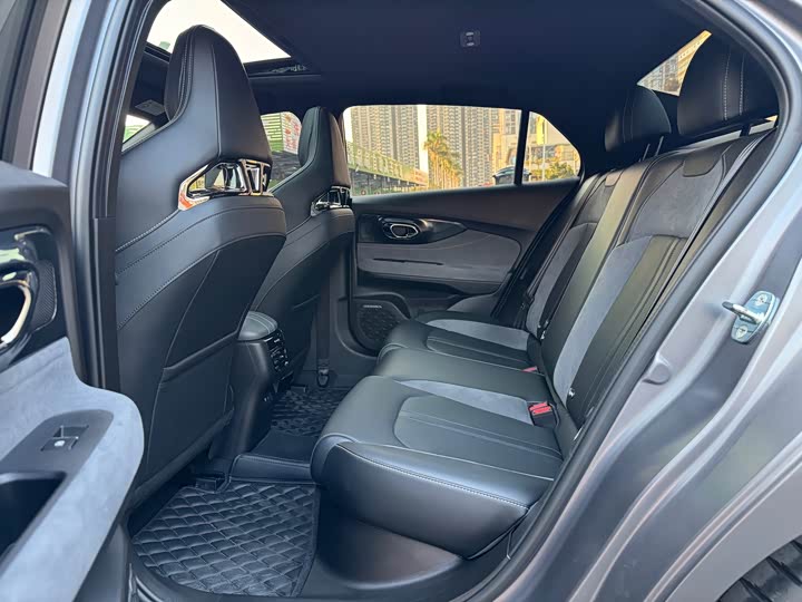 Фото 16 - GAC Trumpchi Empow R