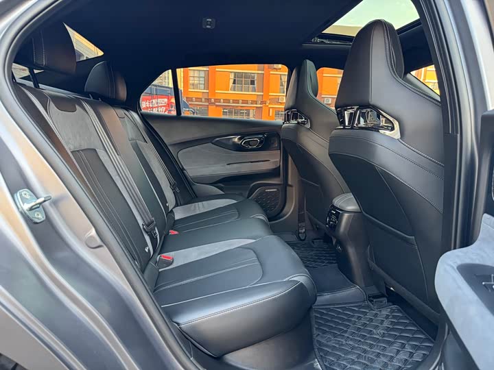 Фото 17 - GAC Trumpchi Empow R