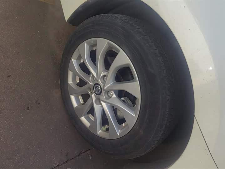 Фото 6 - Nissan Sylphy