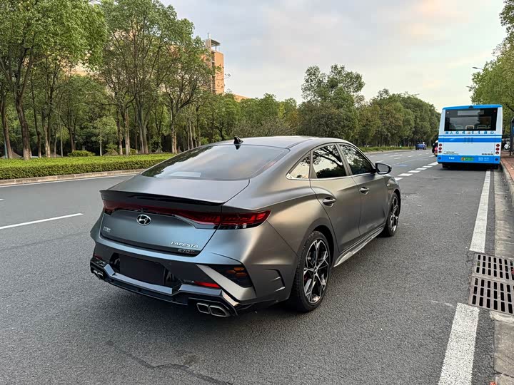 Фото 12 - Hyundai Lafesta