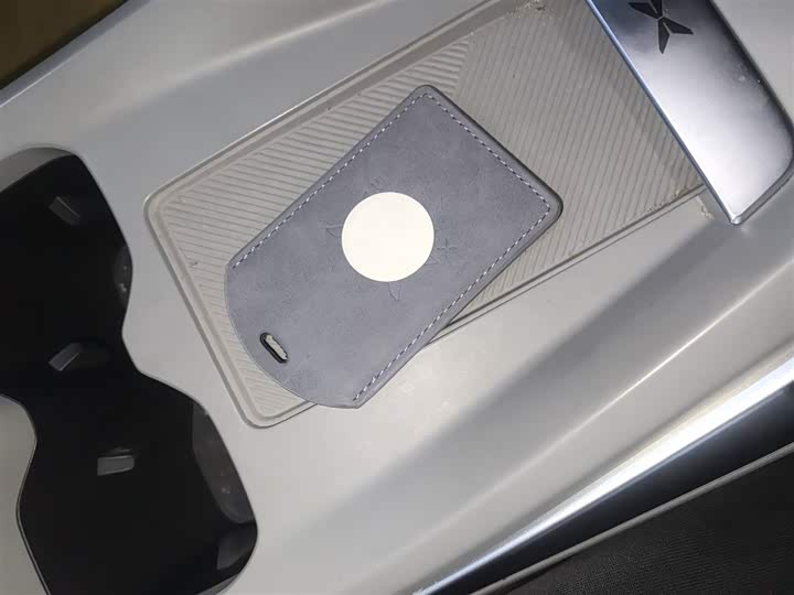 Фото 9 - XPeng Mona M03