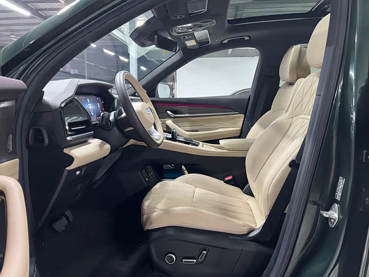 Фото 7 - Geely Monjaro