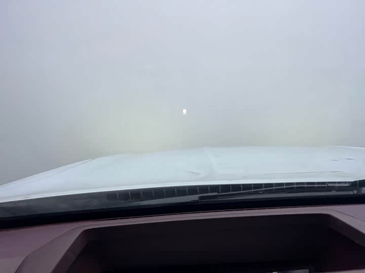 Фото 11 - Geely Monjaro