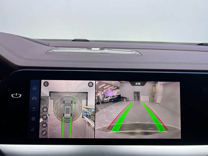 Фото 21 - Geely Monjaro