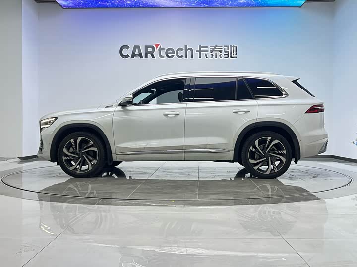 Фото 29 - Geely Monjaro