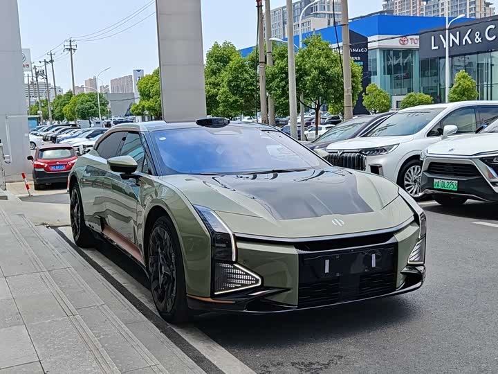 Фото 3 - HiPhi Z