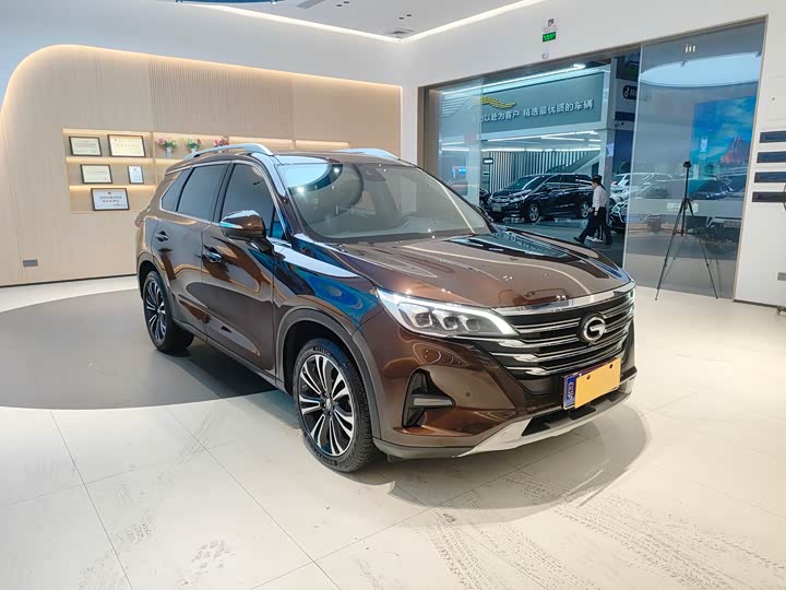 Фото 2 - GAC Trumpchi GS5