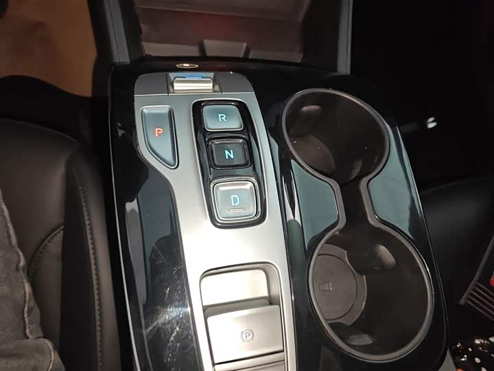 Фото 14 - Hyundai Tucson L