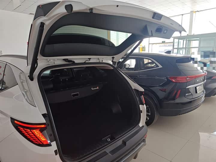 Фото 19 - Hyundai Tucson L