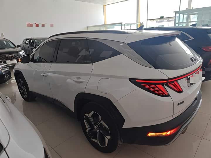 Фото 5 - Hyundai Tucson L