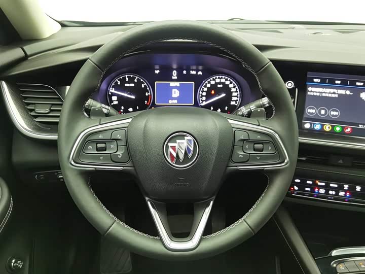 Фото 11 - Buick Envision Plus